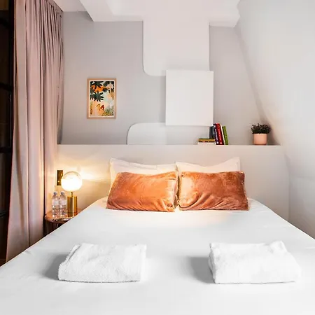 Cmg Caire Saint-denis Apartment Paris