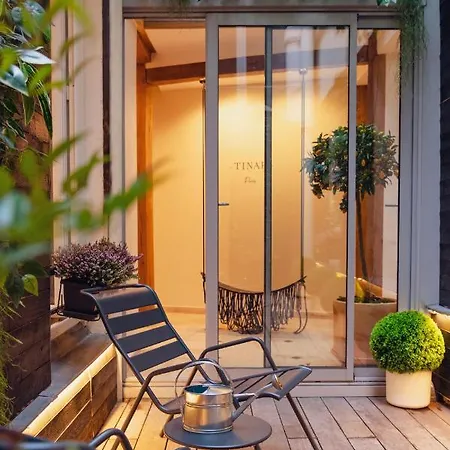 Tinah Paris, Champs Elysees Otel
