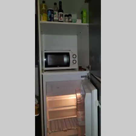 Petit Bijou Dans Le Centre De Paryż
