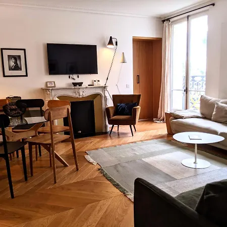 Residences Harcourt - Ile Saint Louis - Paris