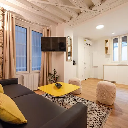 Cosy In Center - With Ac * Paris
