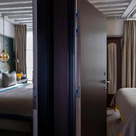 Vinci Due & Hotel Paris