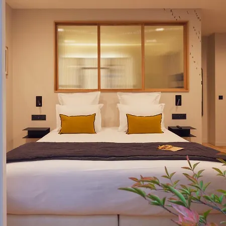 Tinah Paris, Champs Elysees 2*