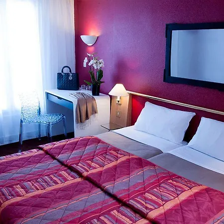 Hotel Moulin Plaza By Happyculture Paris