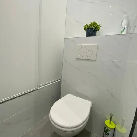 Alex's House Apartment *