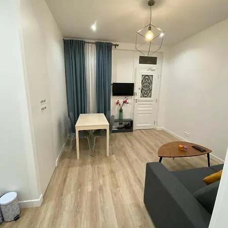 Apartment Alex's House Paris