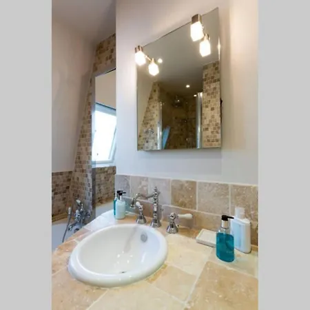 27 Avenue De La Bourdonnais 75007 Chablis Appartement Paris