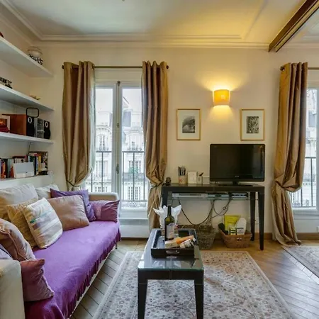 Appartement 27 Avenue De La Bourdonnais 75007 Chablis