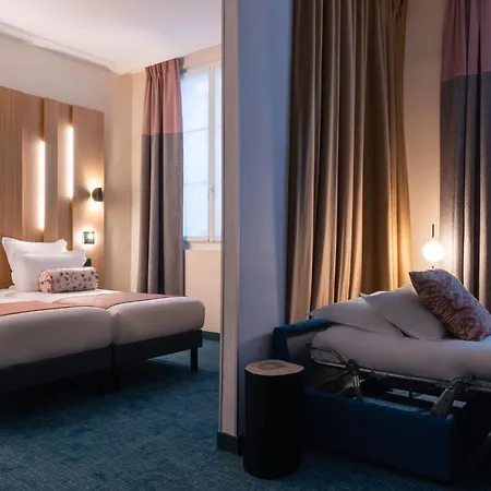 Leonardo Boutique Opera 4*