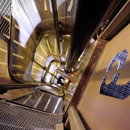 Mercure Tour Eiffel Pont Mirabeau Otel