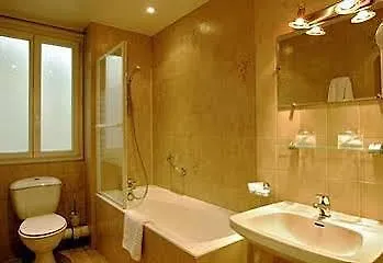מלון Eden Montmartre 3*