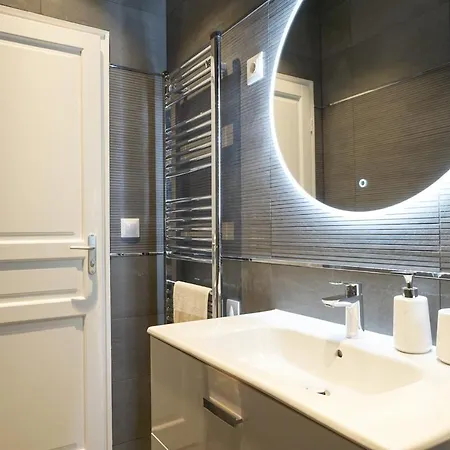 Large Flat At 2 Steps From The Eiffel Tower Appartement Paris