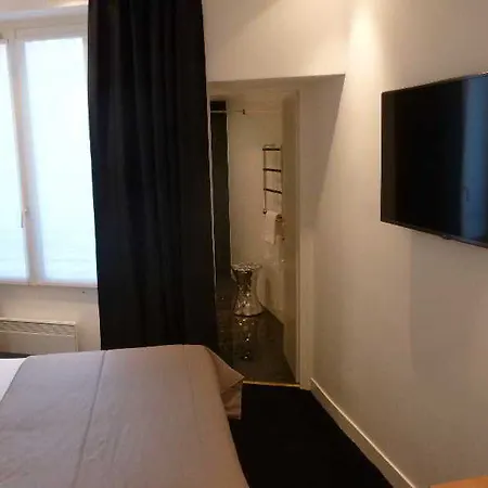 Montparnasse Saint Germain 3*