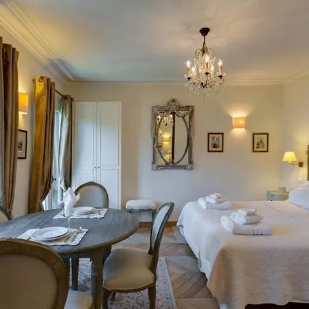27 Avenue De La Bourdonnais 75007 Chablis *