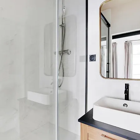 Appartement Cmg Luxe - Canal St Martin Parijs