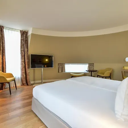 Xo Hotel