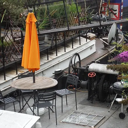 Bateau-hôtel Péniche - Le Nénuphar Paris