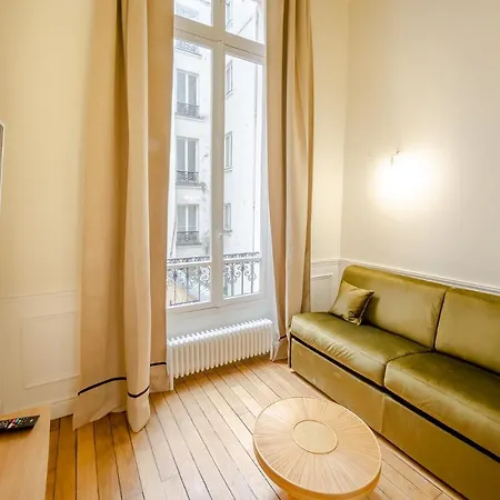 De Standing 1 - Tour Eiffel/invalides Appartement *