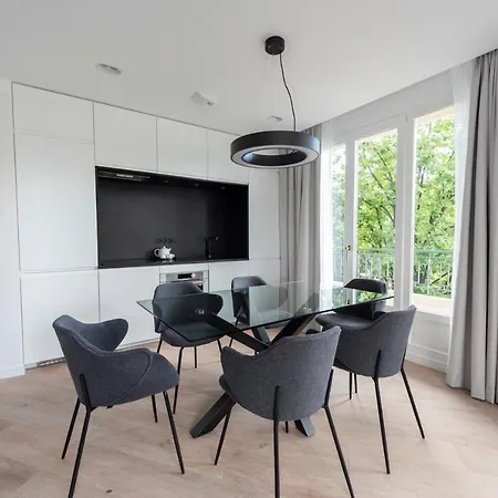 Apartment Opera Paris