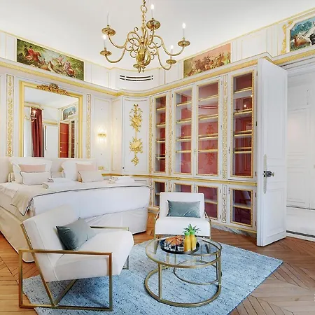 Exceptional - 4br-12p - Parc Monceau Apartment Paris