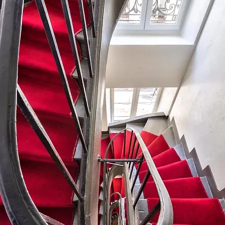 Apartamento Cosy Mezzanine In The Heart Of