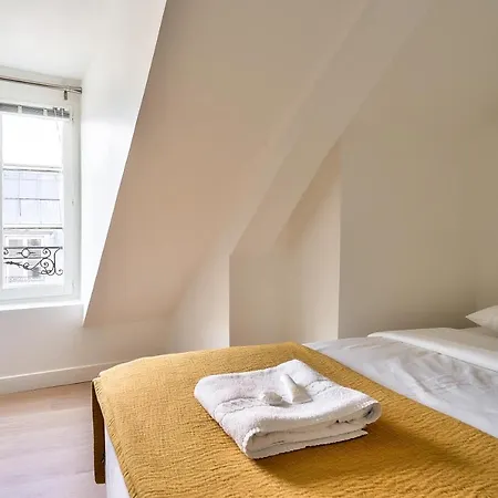 New Cocoon Duplex For 2 In The Heart Of Apartment *