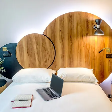 Ibis Styles Meteor Avenue D'italie Hotel 3*