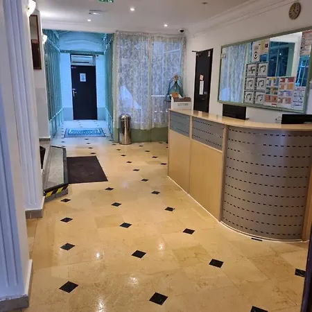 Style Hotel *