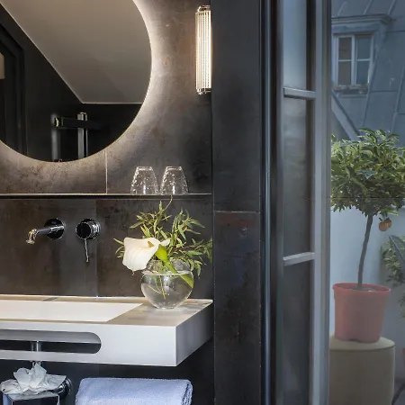 Cambon 4* Paris
