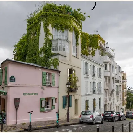 Countryside In Montmartre, La Maison Rose, Lapin Agile, View On Les Vignes Du Clos Montmartre *
