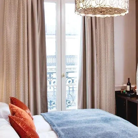 Otel Lumen Louvre Paris