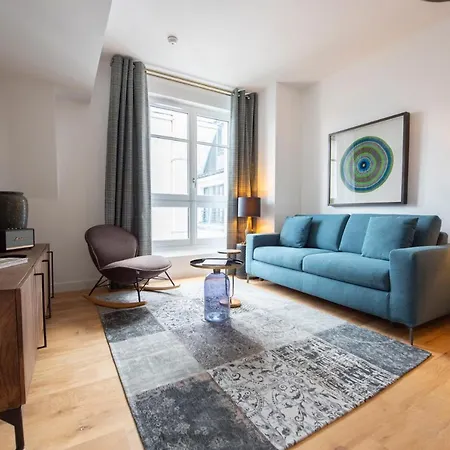 O'lord, 4 Etoiles, De Luxe Champs-elysees Lejlighed