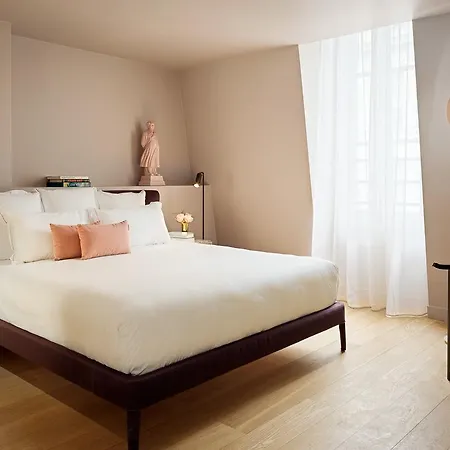 Lägenhetshotell De Pourtales 5*