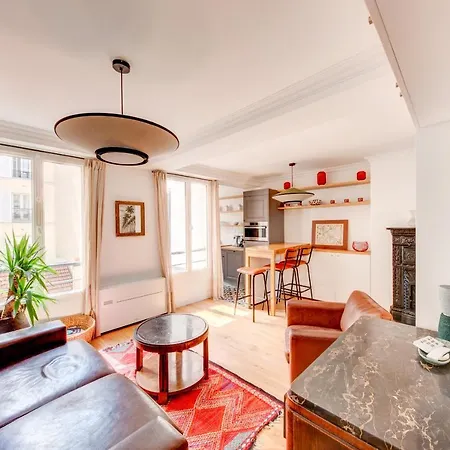 Apartment Joli Atypique Dans Le 15eme Paris