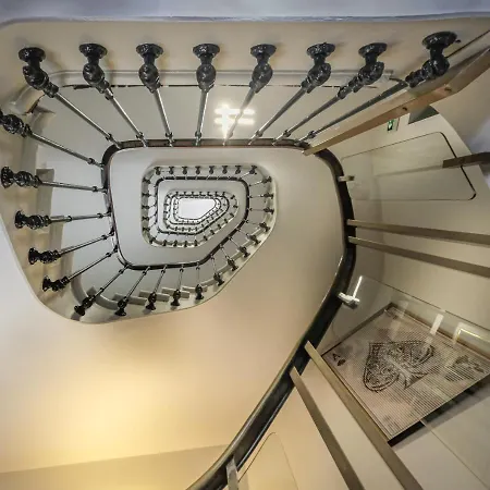 Hotel London 3*