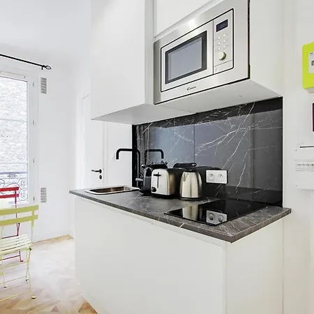 Cmg St Antoine Bastille 12 * Paris