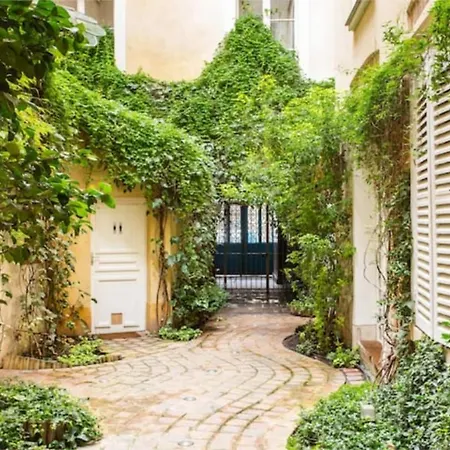 Les Patios Du Marais 2 Appartement