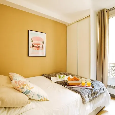 1616 - Best Deal * Paris
