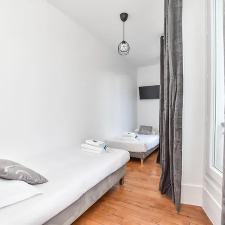 Cmg Menilmontant Apartment