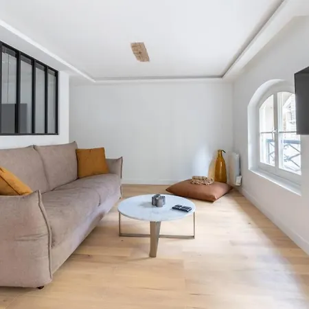 Hsh Invalides-palais Bourbon Luxueux 4p Apartamento *