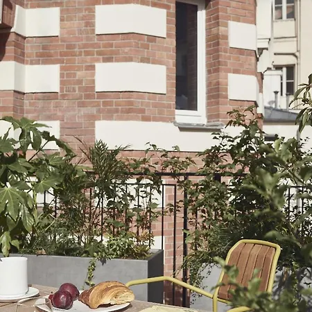 Hotel Le Ballu Paris