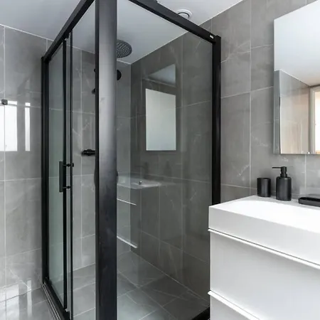 Hsh Invalides-palais Bourbon Luxueux 4p Paris