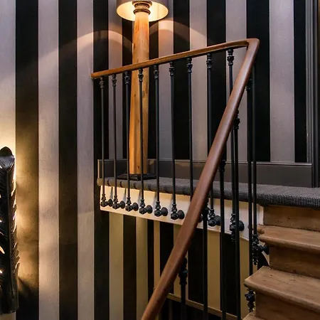 Glamour 3* Paris