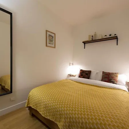 Apartment Pre-vert