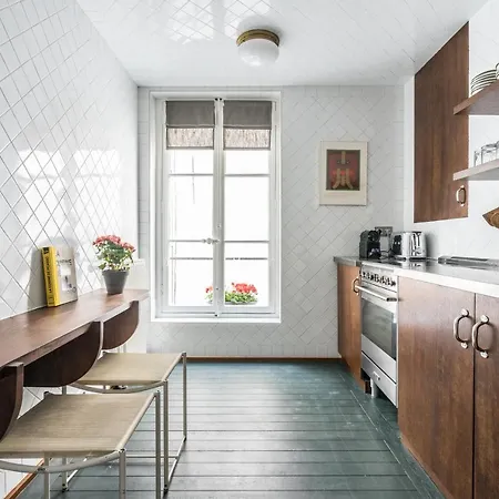 Pied A Terre Saint Honore Apartment *