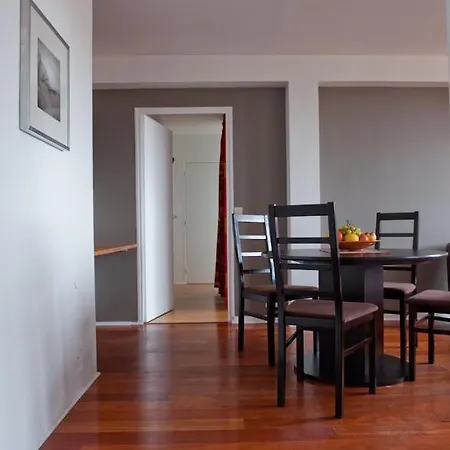 Moderne Et Lumineux * Parijs