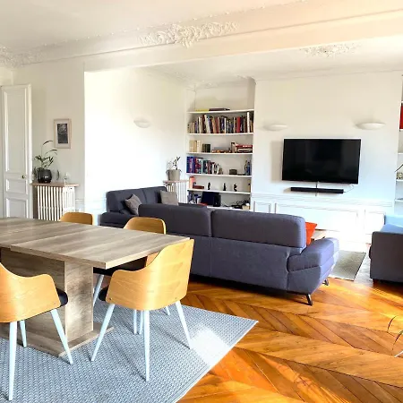 Marvellous Sunbathed 3br At The Heart Of * Paris