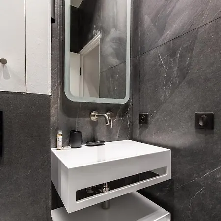 Apartment Cmg Martel *