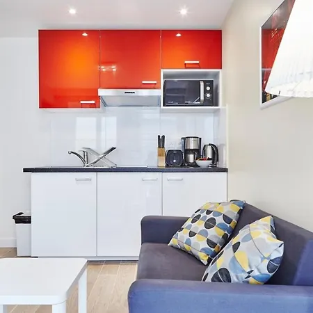Nice 2 Bedroom Near Bastille