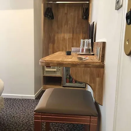 Hotel Louvre Sainte Anne Paris